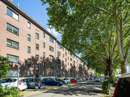 Moderne 2-Zimmer Wohnung mit guter Aussicht in Düsseldorf-Düsseltal und Balkon