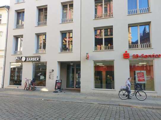 Großes, modernes Apartment mit sonniger Terrasse