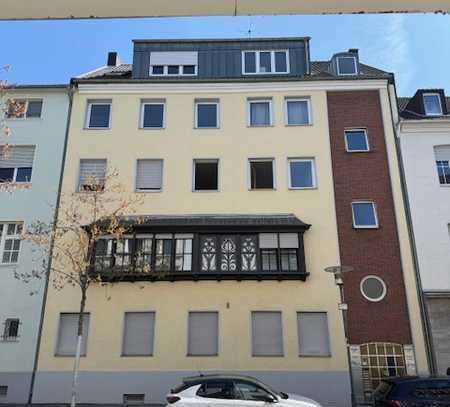Bezugsfreie Citywohnung mit Aufzug Nähe Markt und Bahnhof