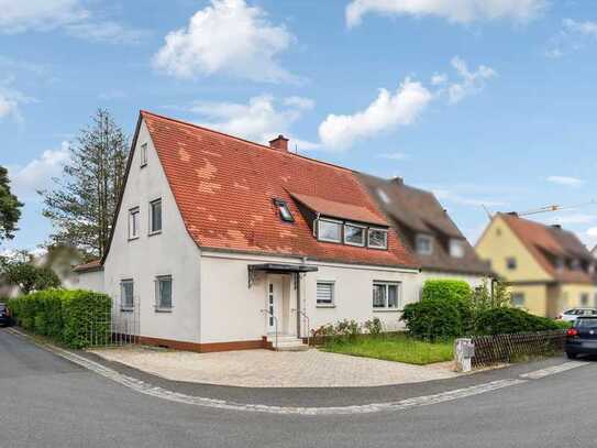 Doppelhaushälfte in ruhiger Lage im beliebten Stadtteil Nürnberg - Falkenheim/Gartenstadt