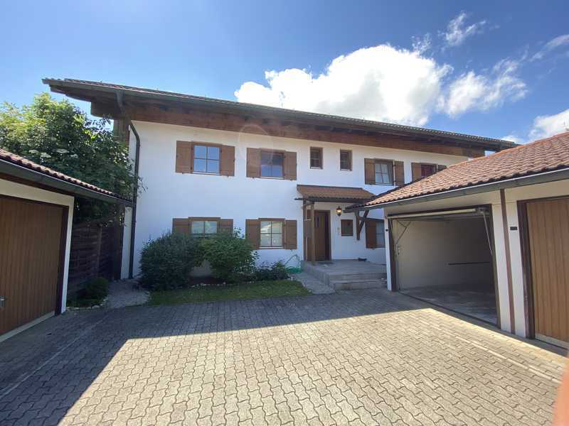                                                               3-Zimmer-Wohnung, Dachgeschosswohnung in zentraler und ruhigerLage Bergen                                                       in Bergen (Traunstein)