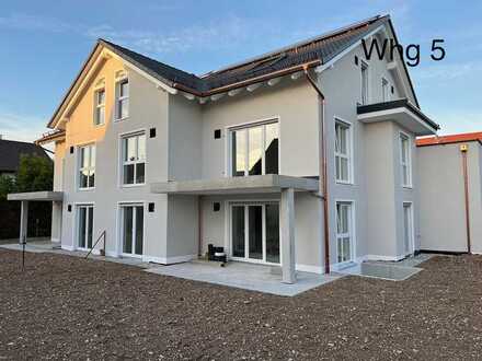 2 Zimmer Dachwohnung mit Balkon