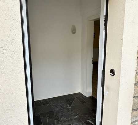 * 2 ZKDB EG-Wohnung 54qm in Aachen Hahn mit EBK *