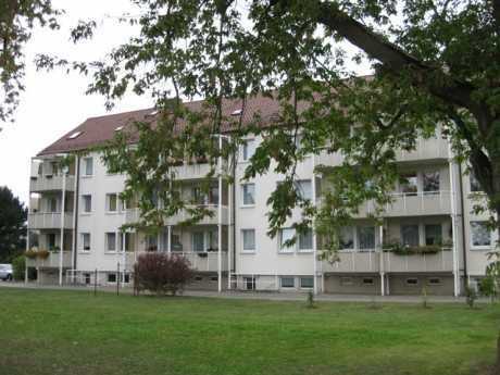 helle 2-Raum-Wohnung im 3. Obergeschoss mit Balkon in Mihla