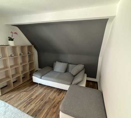 Erstbezug nach Sanierung mit Einbauküche: Schöne 3-Zimmer-Wohnung mit geh. Innenausstattung