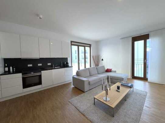 Moderen Drei-Zimmer-Penthouse-Wohnung im Europa Viertel