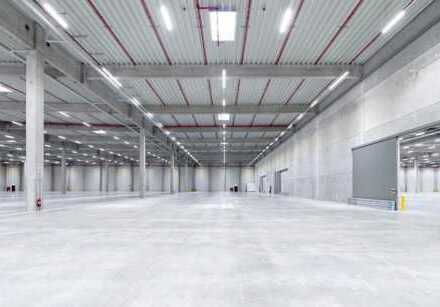 "BAUMÜLLER & CO." - ca. 8.000 m² Lagerhalle in exklusiver Lage !