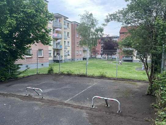 Stellplatz auf Hinterhof zu vermieten | Wesseling