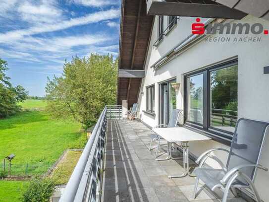 Exklusive Eigentumswohnung am Ortsrand zu Aachen mit Fernblick, 2 TG-Stellplätzen und eigenem Garten