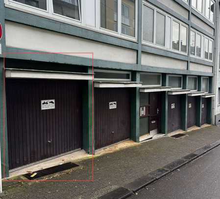 VERKAUF: 1 Garage an den Barmer Anlagen (4 vorhanden)