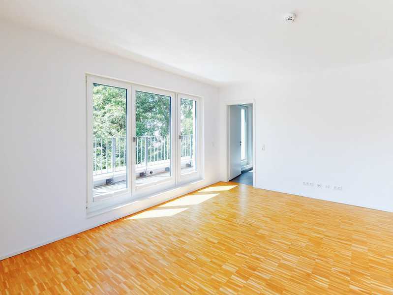 Moderne 3 Zimmer Wohnung mit Balkon und Einbauküche