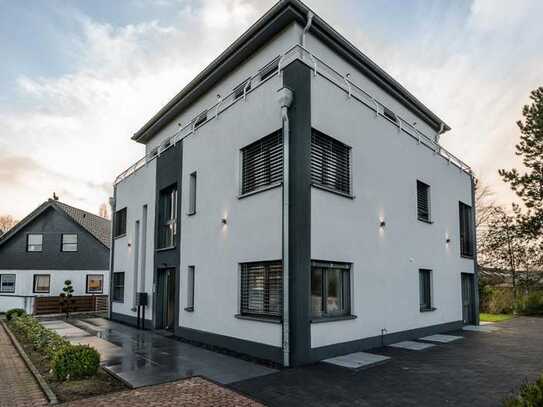 stilvolle 3-Zimmer-Terassen-Wohnung mit Balkon in Düsseldorf Hellerhof West