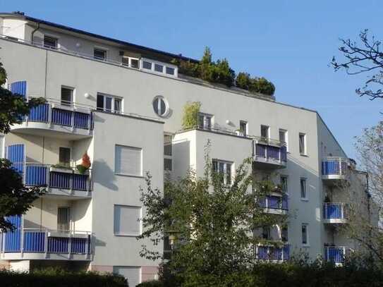 Von Privat - 1 Zimmer-Erdgeschosswohnung mit Terrasse in top Lage