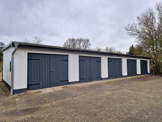 Garage(n) - Neu saniert in Fehrbellin zu vermieten - ca. 22qm