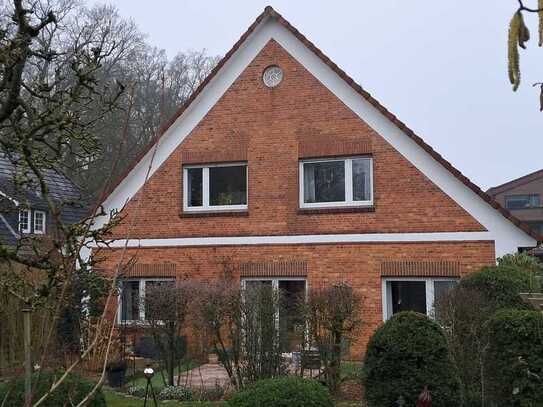 Großzügige 4-Zimmer-Erdgeschosswohnung mit kl. Garten und EBK in Harsefeld