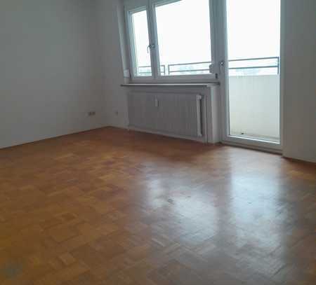 1150 € - 79.00 m² - 3.0 Zi.