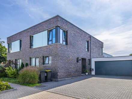 Exklusive und energieeffiziente Doppelhaushälfte mit Luxusausstattung