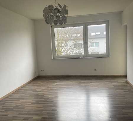 Schöne 2 Zimmer Wohnung, Flughafennähe