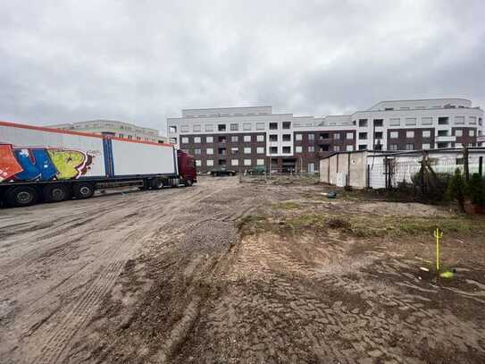 Lichtenberg: LEERES GEWERBEGRUNDSTÜCK für Wohncontainer etc., ca. 3.200 m² per SOFORT zu VERMIETEN