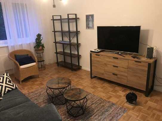 Schöne 2-Zimmer-Wohnung voll möbliert in Berlin Wittenau, für zunächst 1 Jahr zu vermieten