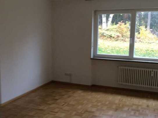 Sehr großzügige 1 Zimmer Wohnung