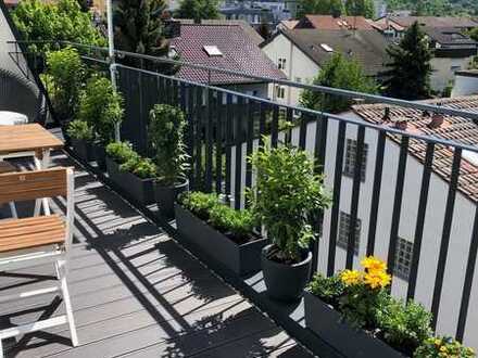 Gehobene 3ZKB Wohnung mit EBK und Balkon in bester Lage