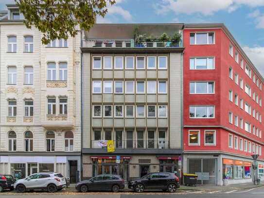 Geräumige 2-Zimmer-Wohnung mit Loft-Charakter in Toplage der Kölner Innenstadt