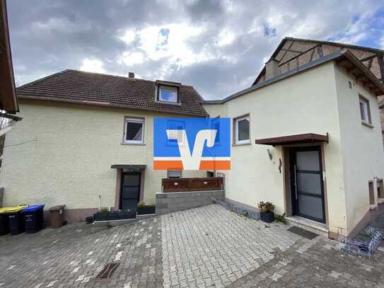 Renoviertes Einfamilienhaus mit Scheune!