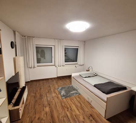 400 € - 18 m² - Studenten-WG-Zimmer (3 Monate)