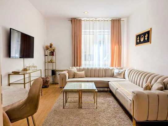 Investition die sich lohnt: renovierte 3 Zimmer Wohnung im schönen Stadtteil-Unterbilk!