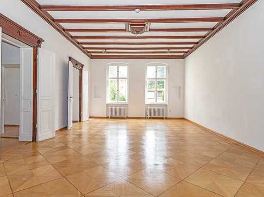 Altbauwohnung mit ca. 174 m² in unmittelbarer Nähe zum Schlachtensee