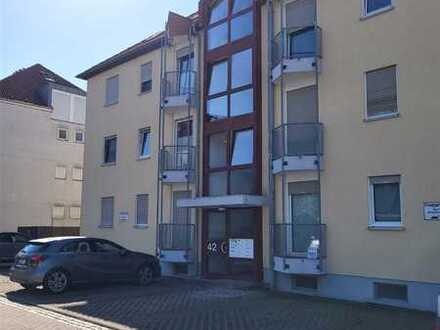 Zeitgemäß aufgeteilte 3ZKB mit Balkon und Blick ins Grüne