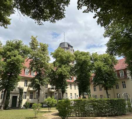 Traumhafte Altbauwohung in einem herrlichen Gründerzeit Baudenkmal im beliebten Berlin-Buch!