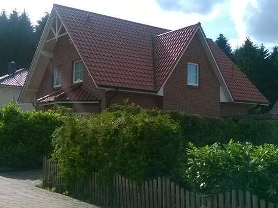 5-Zimmer Haus mit schönem Garten in Citynähe - sehr Kinderfreundlich.