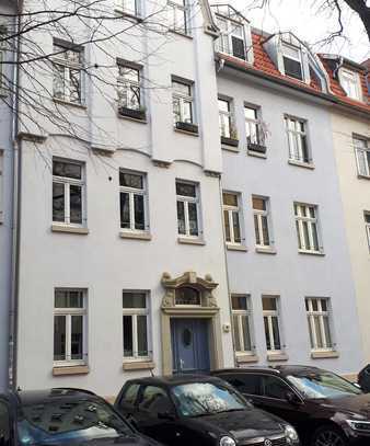 *Süße kleine Stadtwohnung zum WOHLFÜHLEN_EBK_Sonnenbalkon_zentral_Hbf_City_FH in wenigen Minuten*