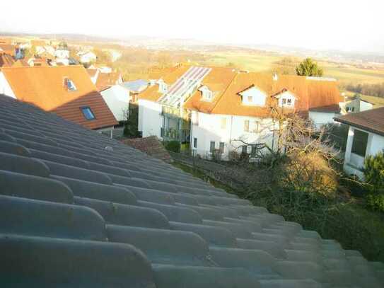 Schöne 1 1/2-Zimmer-DG-Wohnung mit Ausblick in Ingersheim