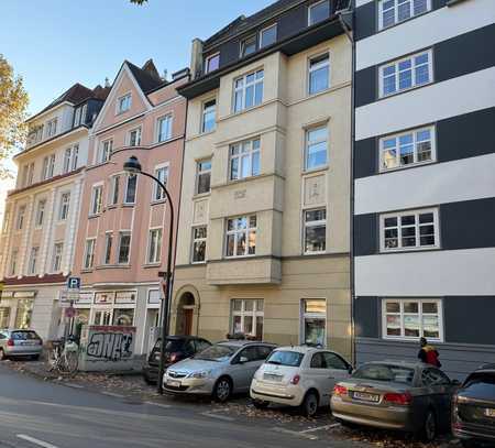 Geschmackvolle 2-Raum-DG-Wohnung in Düsseldorf-Oberkassel