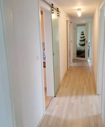 Moderne 3-Zimmer-DG-Wohnung mit EBK in Rutesheim