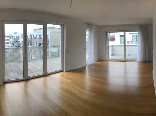 Exquisite 3-Zimmer Penthouse-Whg. im KA-Citypark