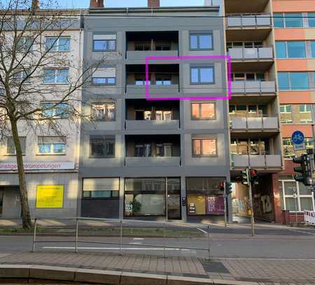 Zentrale 2.5-Zimmer-Wohnung mit Balkon/Loggia in Saarbrücken