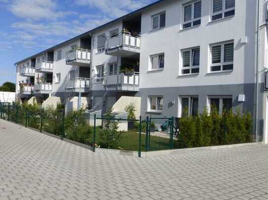 Schöne 4-ZKB-Wohnung im EG mit Garten und Terrasse in Mering