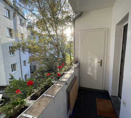 *TOP LAGE IN PEMPELFORT* - 2 ZI WOHNUNG MIT BALKON