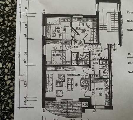 Neu renovierte 4-Zimmer-Wohnung in zentraler, ruhiger Lage