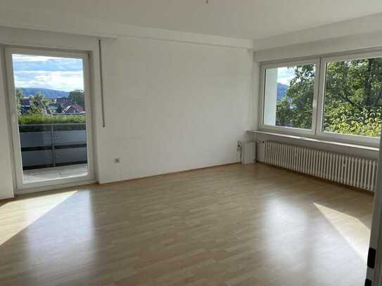 Helle Einliegerwohnung am Ortenberg