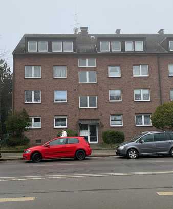 Modernisierte Wohnung, Stadtgrenze Oberhausen Neue-Mitte/Essen-Frintrop