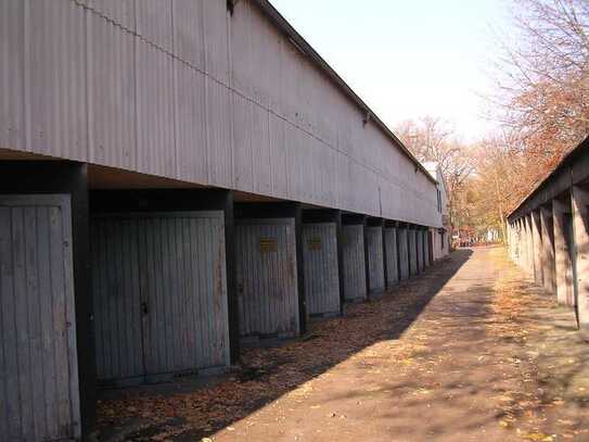 Geschlossene Garage - Nr. 31