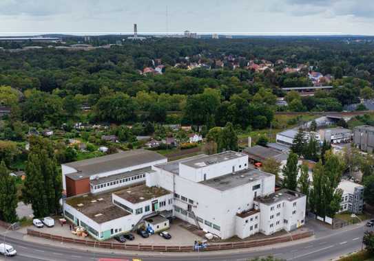 Lager direkt in Spandau mit LKW-Rampe