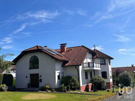 Imposante Villa – Ihr Traumhaus in ruhiger, ländlicher Lage