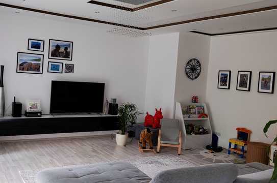 Schöne, geräumige drei Zimmer Wohnung in Dillingen Donau (Kreis)