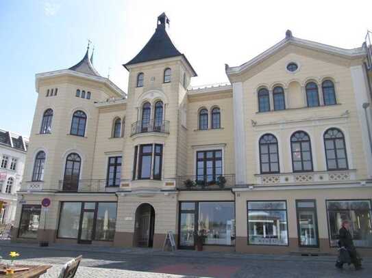 Wohnen im Weltkulturerbe - individuelles Wohnen mit Blick auf den Pfaffenteich in 19053 Schwerin